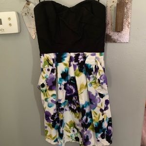 Strapless dress worn once